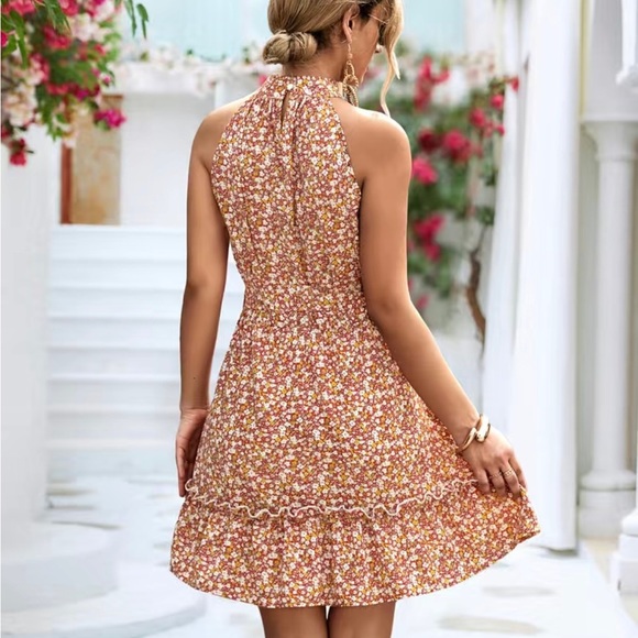 Floral Halter Ruffle Dress Size Small - Picture 2 of 3